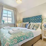 Holiday home 2 Bed In Richmond Oc-88217 *