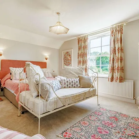 Vakantiehuis 2 Bed In Richmond 88217 *