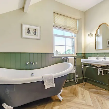 Vakantiehuis 2 Bed In Richmond 88217 *